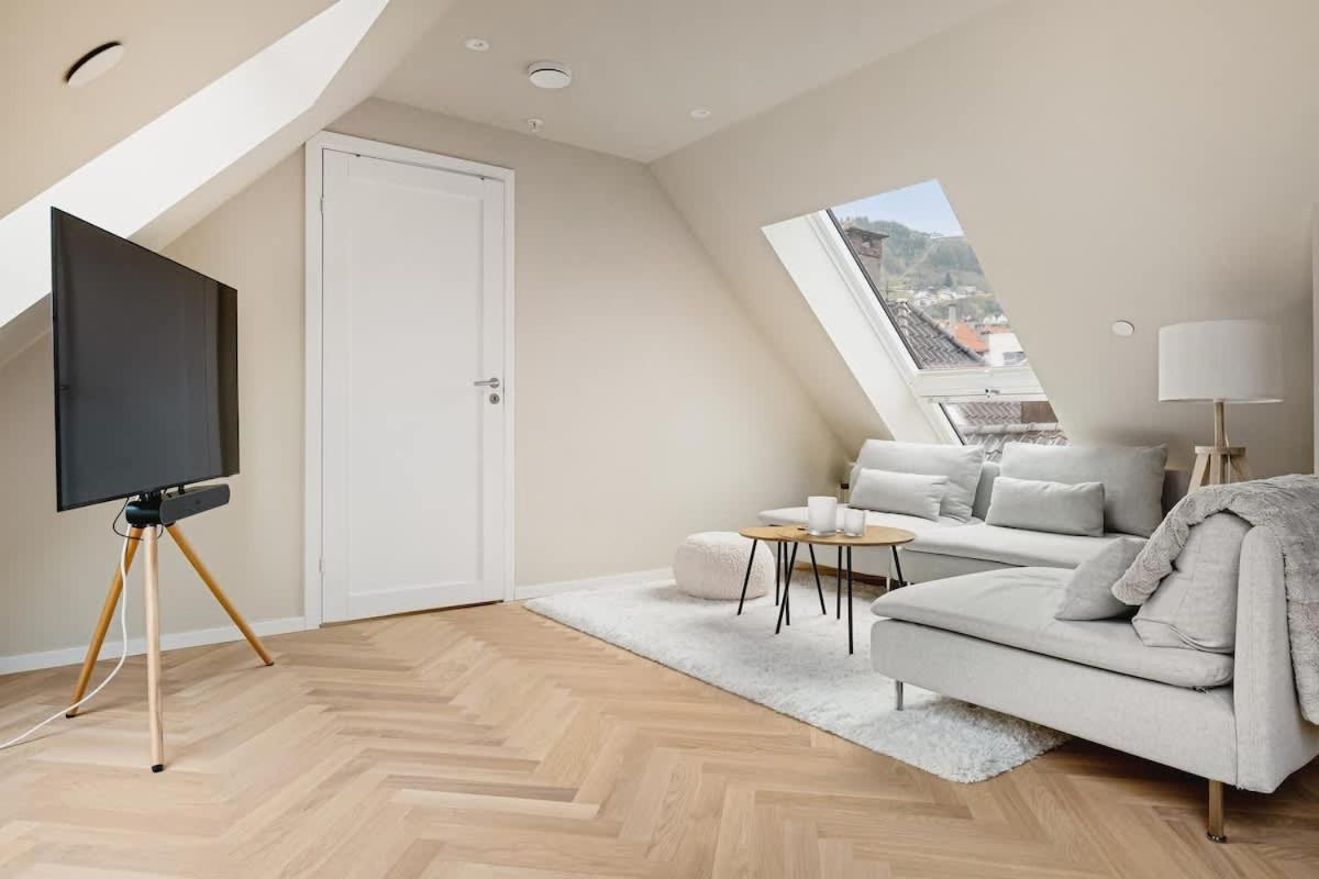 Dinbnb Apartments I Mid-City Luxury With Mini Balcony And Smart Tv & Sound System Bergen Exterior foto